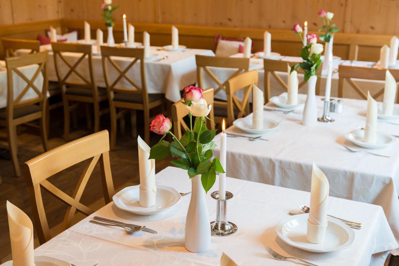 Gasthof-Pension Brauner Hirsch In Alfeld - Mittelfranken 외부 사진